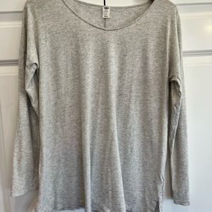 Old Navy Long Sleeve Maternity Shirt